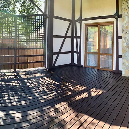 Willa дім Tukhlya